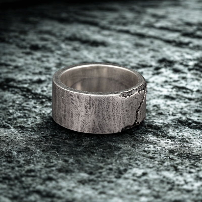 Tore Black Constructed Band