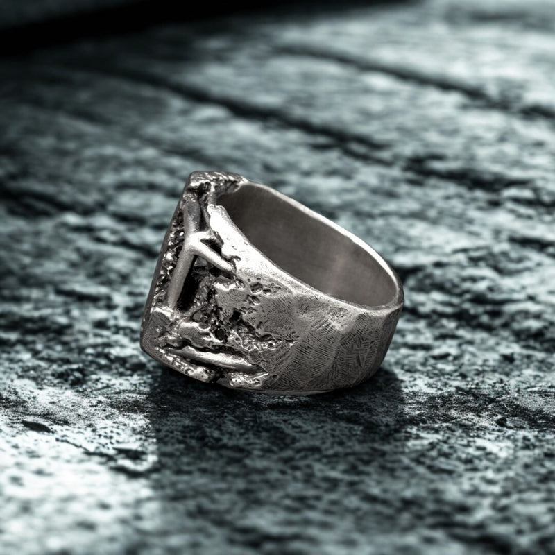 The Constructed-Signet Ring