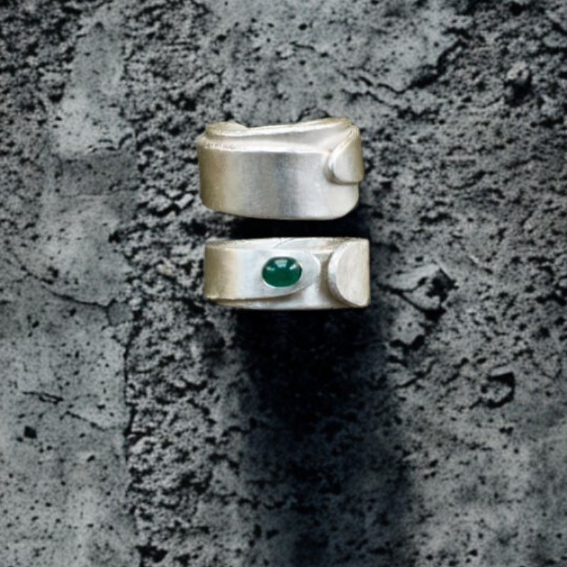 The Evergreen KNOT Ring