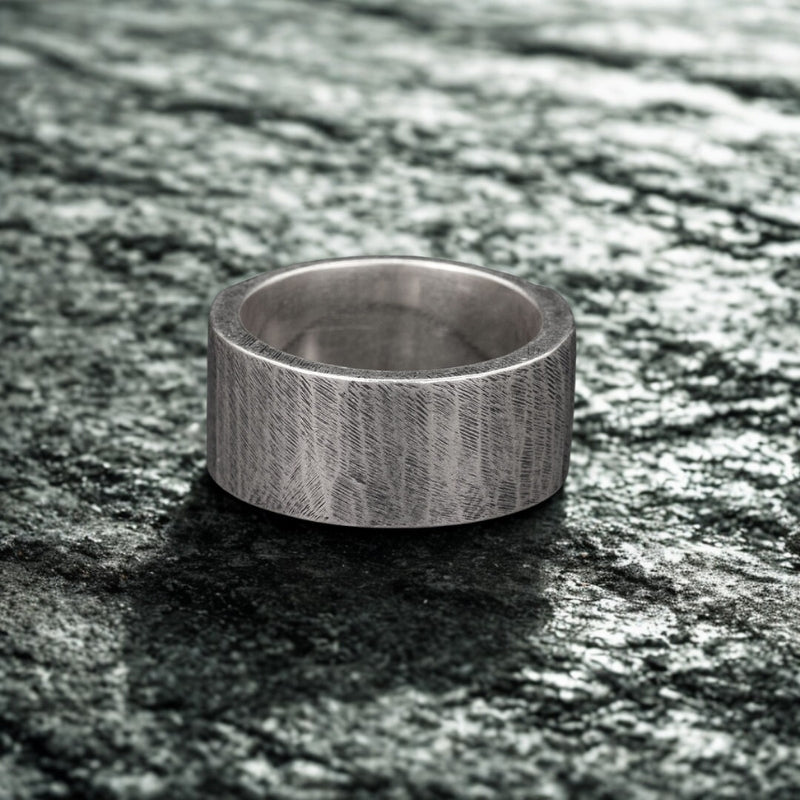Tore Black Constructed Band