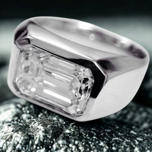 The Royale Facet - Moissanite Diamond Ring
